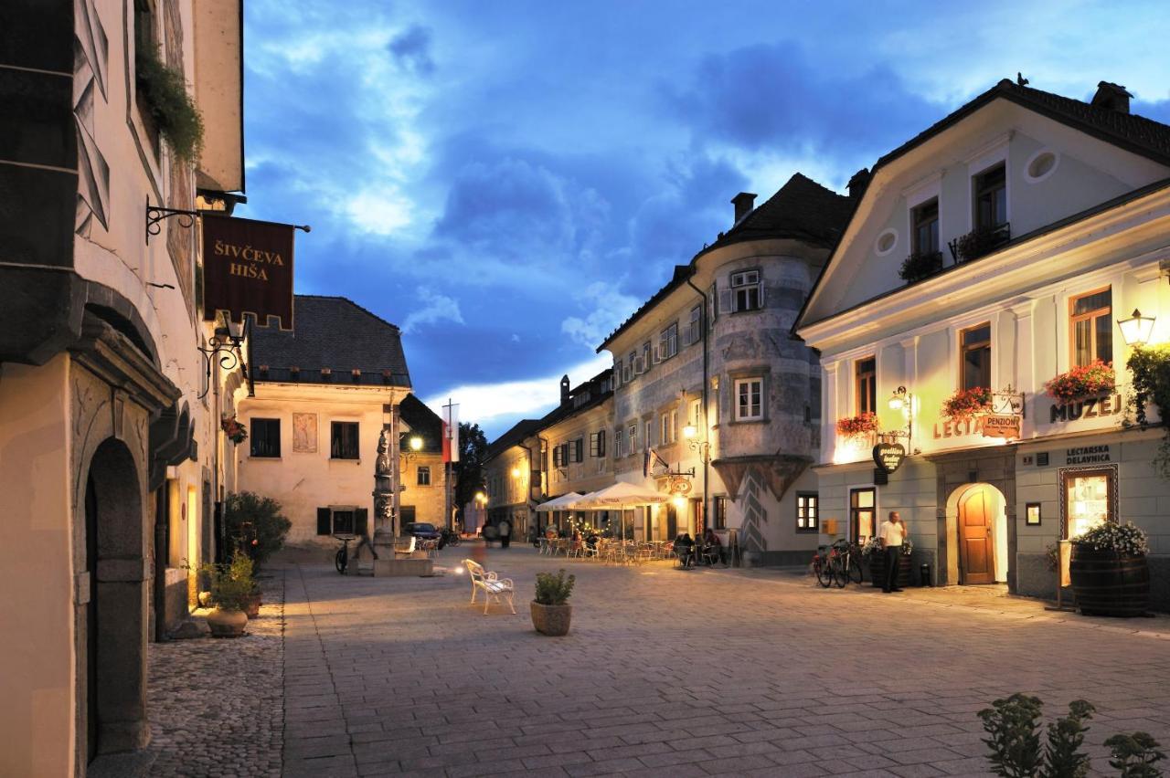 Pension Lectar Radovljica Bagian luar foto